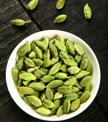 Sabaz Ellachi (Green Cardamom).